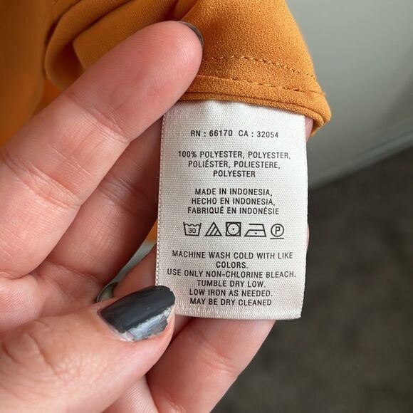 Anthropologie HD in Paris High-Low Top - Picture 3 of 4